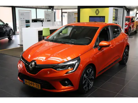 Renault Clio TCe 100pk Intens (bj 2020)