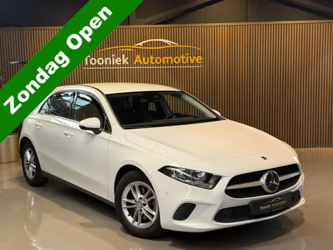 Mercedes-Benz A-Klasse 200 Advantage Widescreen Navigatie Airco Stoelverwarming