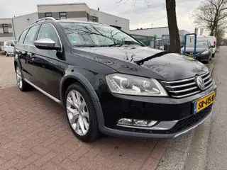 Volkswagen Passat Alltrack 2.0 TDI 170pk 4Motion Automaat Airco/ECC,Navi,Pano,Camera,Leder Zeer Nett