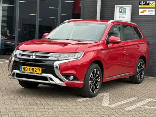 Mitsubishi Outlander 2.0 PHEV Premium/2de EG/CAMERA/TEREKHAAK/NAP