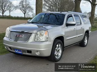 GMC Yukon Denali XL