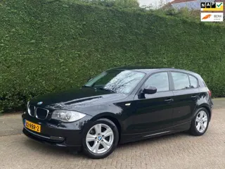 BMW 1-serie 118i AIRCO/CLIMATRONIC/NAVI/LEER/XENON/NL AUTO!!