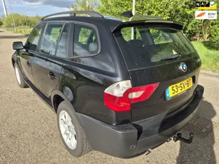 BMW X3 2.0i APK NIEUW parkeersensoren, multimedia enz...