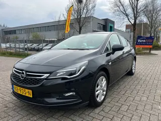 Opel Astra 1.0 Edition - AIRCO - CAMERA - NAVIGATIE !