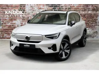 Volvo XC40 Recharge Twin Ultimate 78 kWh / Panoramadak / Harman Kardon / Trekhaak / Stoelverwarming 