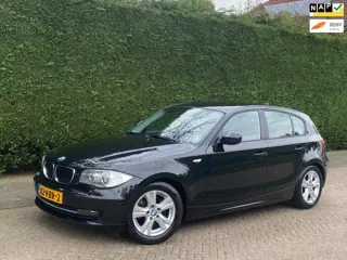 BMW 1-serie 118i AIRCO/CLIMATRONIC/NAVI/LEER/XENON/NL AUTO!!