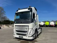 Volvo FH 500 pk I-Parc Cool Retarder PTO NL Truck