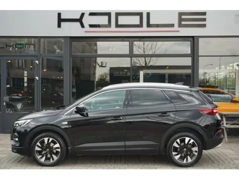 Opel Grandland X 1.2 Turbo Innovation | CarPlay |