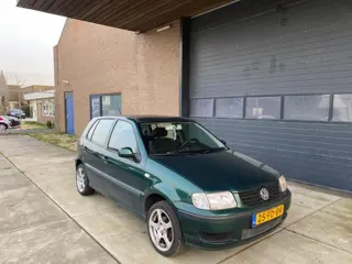 Volkswagen Polo 1.4 Trendline (bj 2000)