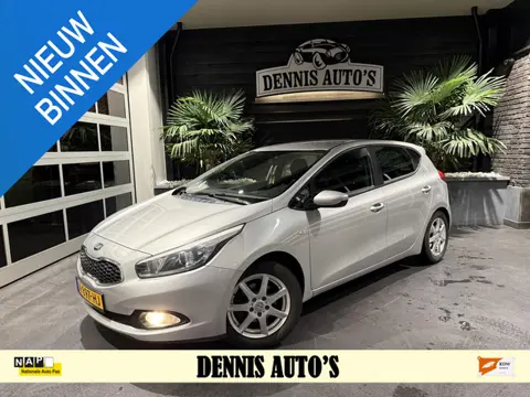 Kia cee'd 1.4 CVVT Navigator Plus Pack
