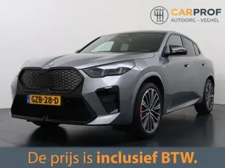 BMW iX2 xDrive30 67 kWh M-Sport | Trekhaak | 360 Camera | HUD | Harman Kardon | 100% SOH