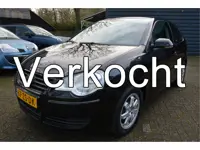 Volkswagen Polo 1.4-16V Comfortline Airco PDC Trekhaak Stoel verwarming