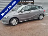 Mercedes-Benz B-Klasse 180 Ambition met 102.081 km!! Ndl auto!! | Clima | Cruise control | LM Velgen