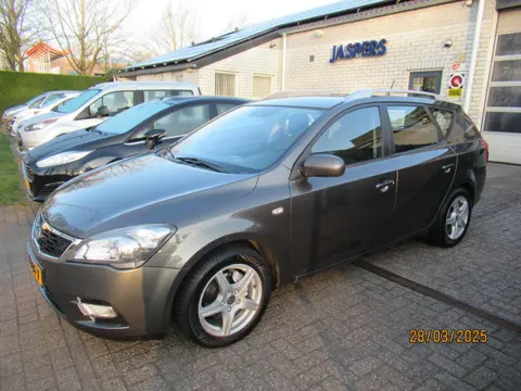 Kia cee'd Sporty Wagon 1.4 CVVT X-ecutive