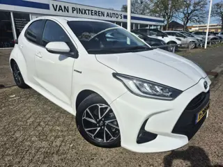 Toyota Yaris 1.5 Hybrid Dynamic TREKHAAK (bj 2021)
