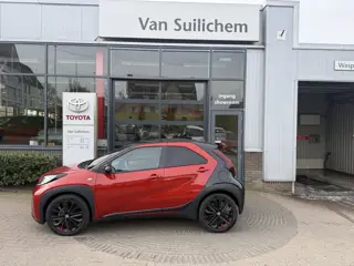 Toyota Aygo X 1.0 VVT-i S-CVT Premium (bj 2024, automaat)