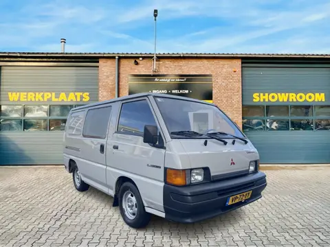Mitsubishi L 300 L300 1.6 BENZINE*Stuurbek*UNIEK*Origineel*