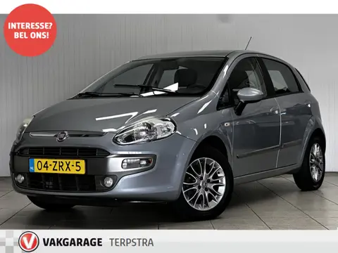 Fiat Punto Evo 1.4 Dynamic/ Trekhaak/ 15'' LMV/ Airco/ Elek. pakket/ Isofix/ Blue&Me/ Multi. Stuur/ 