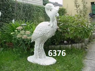 een mooie Reiger bij de vijver. nr 6376.