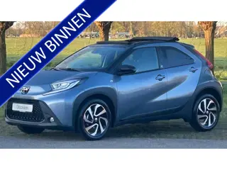 Toyota Aygo X 1.0 VVT-i S-CVT TEAM AIR AUTOMAAT 1E EIGENAAR!! CLIMATE CONTROL, APPLE CARPLAY, DAB RA