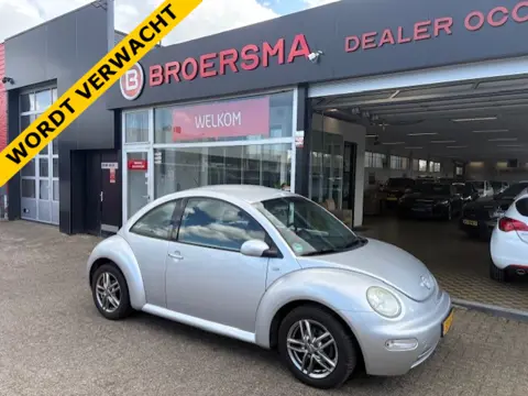 Volkswagen New Beetle 1.6 (bj 2001)