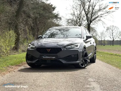 CUPRA Leon Sportstourer 2.0 TSI VZ 4Drive