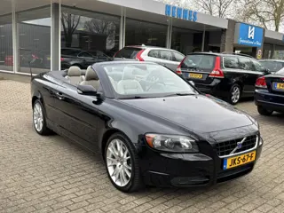 Volvo C70 Convertible 2.4i 170pk Summum Dynaudio (bj 2006)
