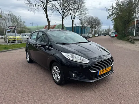 Ford Fiesta 1.5 TDCi Titanium NAVI ACHTRUITRIJCAMERA