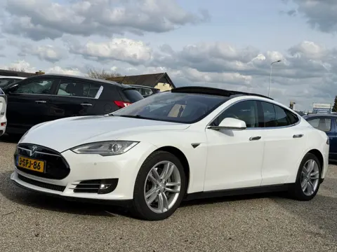 Tesla Model S 85 Base 1e Eig Nieuwe AccuPakket met garantie Free SuperCharging