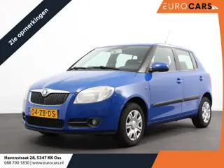 Skoda Fabia 1.2-12V Ambiente Nieuw model! | Airco | Cruise Control | Trekhaak | Centrale portier ver