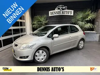 Toyota Auris 1.6-16V Sol
