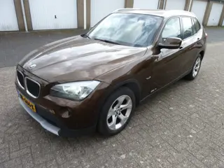 BMW X1 SDrive18i automaat