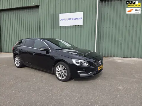 Volvo V60 2.4 D6 Twin Engine Summum HYBRIDE / DIESEL - LEER BELKEDING