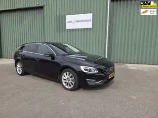 Volvo V60 2.4 D6 Twin Engine Summum HYBRIDE / DIESEL - LEER BELKEDING
