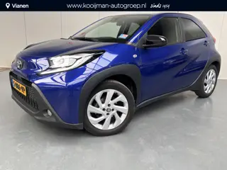 Toyota Aygo X 1.0 VVT-i MT first