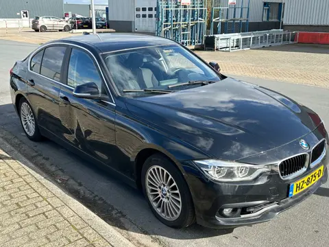 BMW 3-serie 318i Luxury