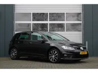 Volkswagen Golf 1.2 TSI Connected Series R-Line Cruise/Camera/Stoelverwarming/Bi-Xenon/Keyless/PDC/L