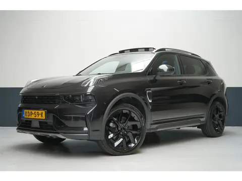 Lynk & Co 01 1.5 | Zwart optiek | Panoramadak | Navigatie | Memory | Apple CarPlay