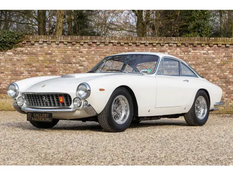 Ferrari 250 GT Berlinetta Lusso "Avorio over Red" "Avorio over Red" - One of a kind authentic  facto