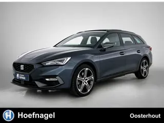 Seat LEON SPORTSTOURER 1.4 TSI eHybrid PHEV FR | Automaat | Adaptive cruise | Stoelverwarming | CarP