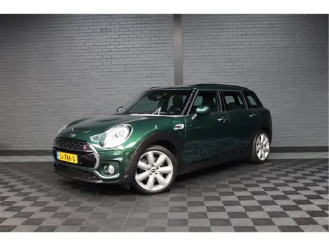 MINI Clubman 2.0 Cooper S Chili Serious Business | PANORAMADAK | HUD | AUTOMAAT | HARMAN KARDON | XE