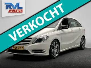 Mercedes-Benz B-klasse 180 Ambition Comfort | Automaat | Origineel Nederlands | Trekhaak | Panorama 