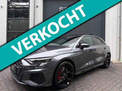 Audi A3 Sportback 45 TFSI e S edition Competition 245 Pk Pano/Climate/ACC/Car Play/Camera/Navi/Stoel