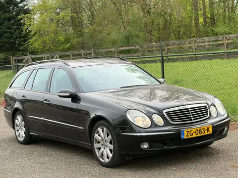 Mercedes-Benz E-klasse Combi 240 Classic /INRUILKOOPJE/