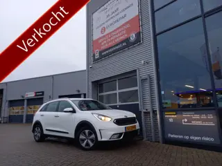 Kia Niro 1.6 GDi Hybrid DynamicLine - 1e EIGENAAR - NL AUTO