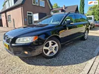Volvo V70 2.0 D3 automaat Summum nwe APK+beurt leder dakje etc