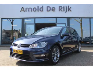 Volkswagen Golf 1.2 TSI Business Edition R Connected