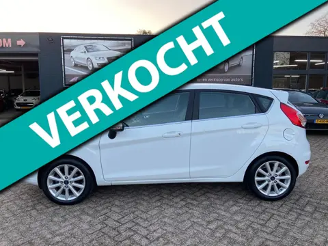 Ford Fiesta 1.0 Titanium 5-deurs - Airco ecc - Cruise - Bluetooth/handsfree - Navi - Achteruitrijcam