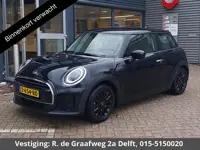 Mini Mini 1.5 Cooper Classic Automaat | Apple Carplay & AndroidAUTO | Parkeersensoren | 1e eigenaar 