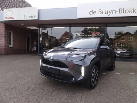 Toyota Yaris Cross 1.5 Hybrid 130 Dynamic + Comfort Pack dodehoekdetectie / stoelverwarming / stuurw